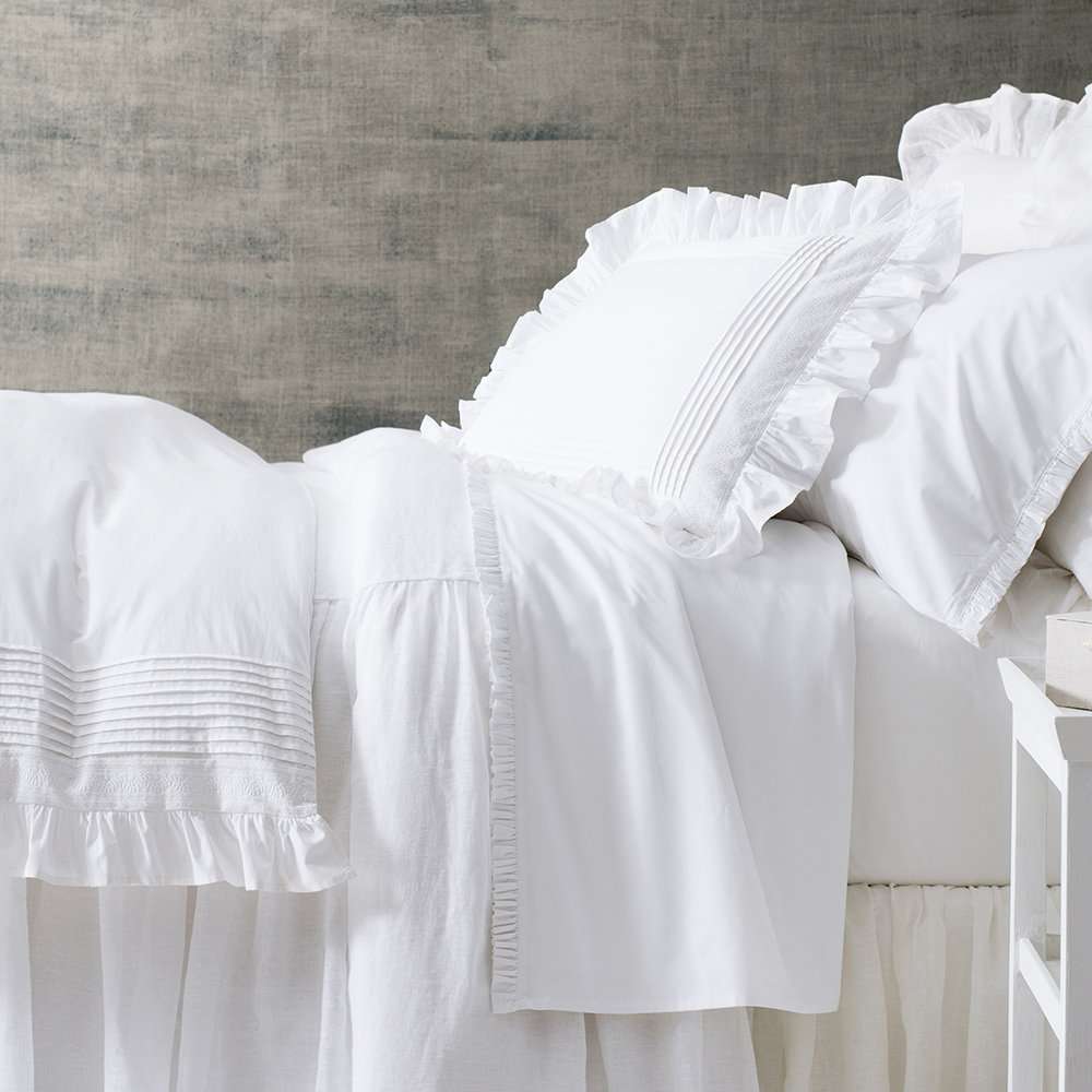 Beducation 101 How To Layer Whites For The Ultimate YearRound Bed